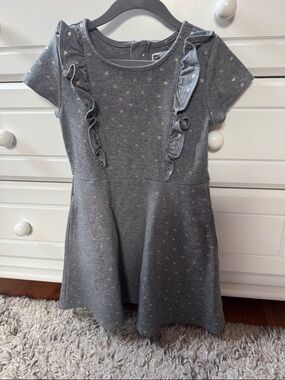 Epic Threads Gray Short-Sleeve Ruffle Dress with Gold Heart Accents